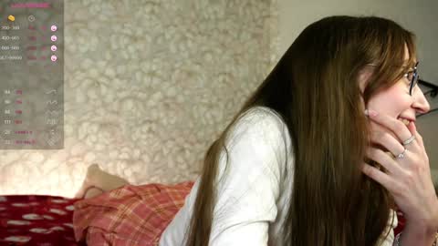 Snapshot of glennabardy chatting on 01.06.25 Sandra online show from 01.06.25