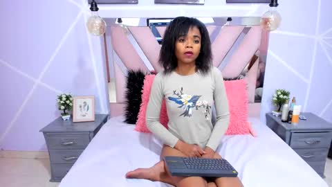 gletty noa online show from 02.15.25