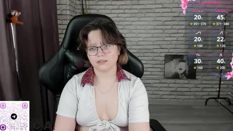 glimmer_goddesss online show from 11.01.25