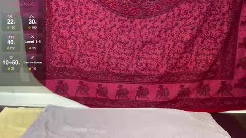 GlitterKitty 108 online show from 10.13.25