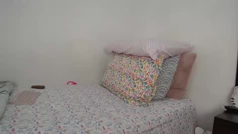 suzy online show from 02.04.26