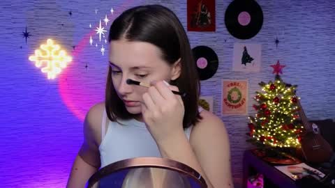 Bye everybody Ill be online Monday December 2nd Saturday and Sunday off online show from 01.10.25