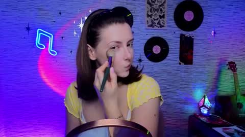 Bye everybody Ill be online Monday December 2nd Saturday and Sunday off online show from 02.07.25