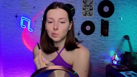 Bye everybody Ill be online Monday December 2nd Saturday and Sunday off online show from 02.12.25