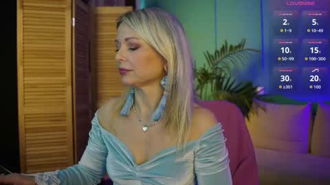 Gloria online show from 10.23.25