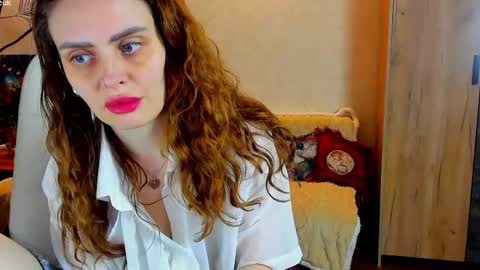 Gloria Wood online show from 05.22.26