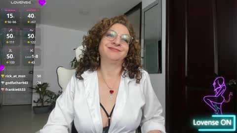 gloriacrespo online show from 02.06.25