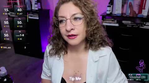 gloriacrespo online show from 09.18.25