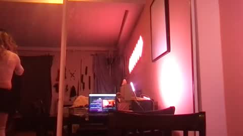 Glow Goddess online show from 09.23.25