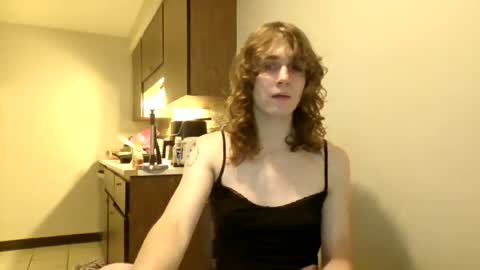 Snapshot of gockinmyrari chatting on 06.15.26 gockinmyrari online show from 06.15.26