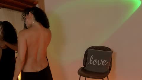 Elena online show from 02.24.25