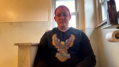 goddess182002 online show from 10.27.25