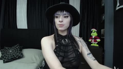 Mortem model independientfollow me on my telegram channel   online show from 12.06.24