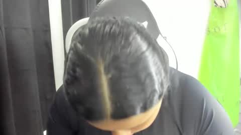 Snapshot of goddess_of_sissys chatting on 11.25.25 goddess_of_sissys online show from 11.25.25