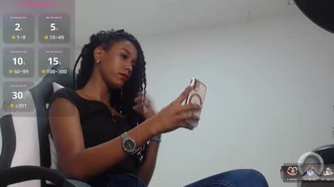 goddess_valen online show from 10.22.25