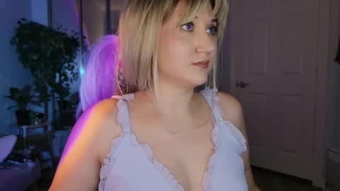 Goddess Emmy online show from 07.09.26