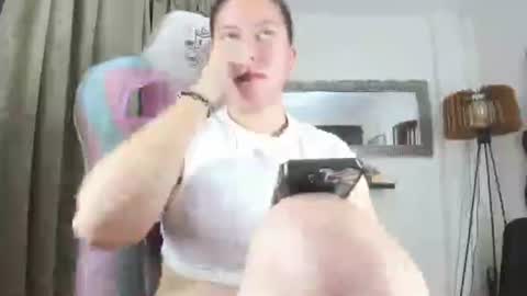 Goddess Jessica and slave Roger online show from 03.18.26