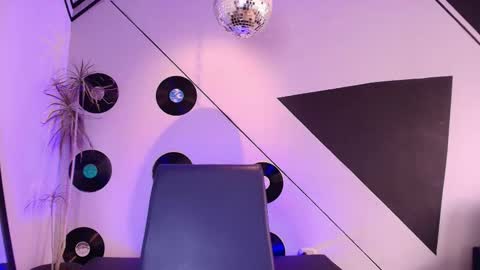 Julieta online show from 03.05.26