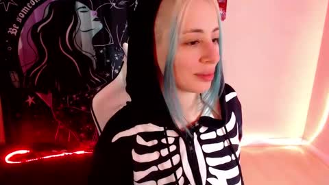 Goddess Lilith  - 111 tks to PM online show from 01.04.25