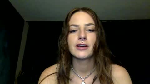 Snapshot of goddessmiamuse chatting on 09.28.25 goddessmiamuse online show from 09.28.25