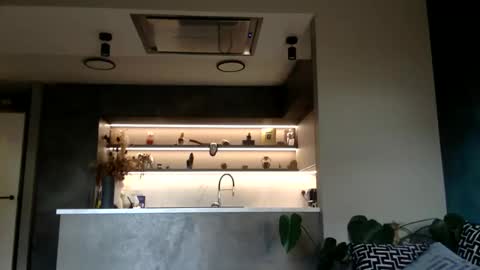 Snapshot of goddessmiamuse chatting on 10.09.25 goddessmiamuse online show from 10.09.25