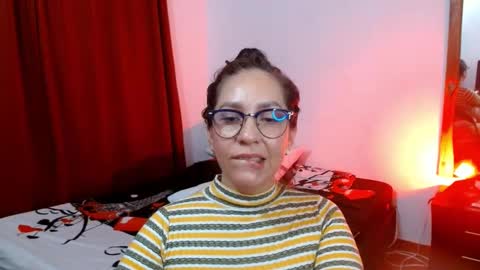  Naih Reyes online show from 02.18.25