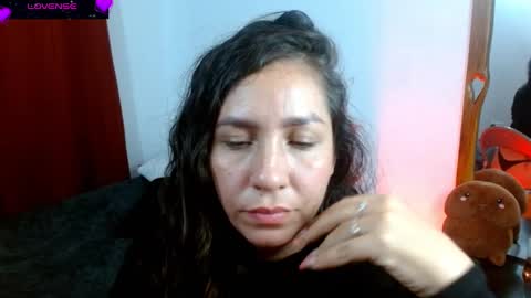  Naih Reyes online show from 03.07.25