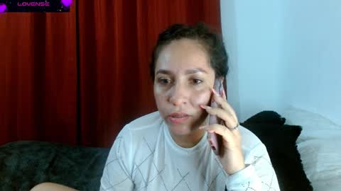  Naih Reyes online show from 03.12.25