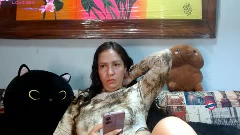  Naih Reyes online show from 09.13.25