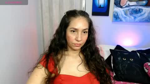 Snapshot of goddessnahi chatting on 04.08.26 Naih Reyes online show from 04.08.26