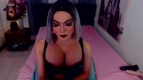 Lucy Pearl online show from 03.04.26