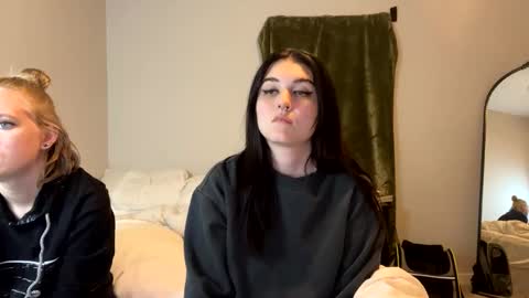 Goddess Raven online show from 12.09.24