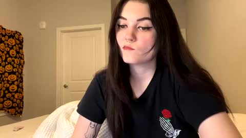Goddess Raven online show from 01.24.25