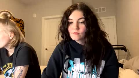 Goddess Raven online show from 01.26.25