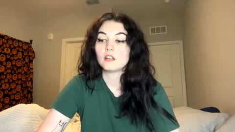 Goddess Raven online show from 02.01.25