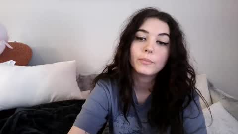 Goddess Raven online show from 02.22.25