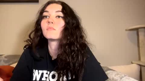 Goddess Raven online show from 03.06.25