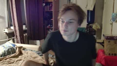 Snapshot of gofymcmouse chatting on 10.26.25 Daniel online show from 10.26.25