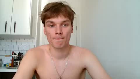 Snapshot of gofymcmouse chatting on 08.07.26 Daniel online show from 08.07.26