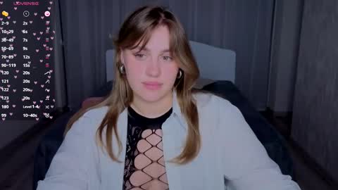 Snapshot of goga_li chatting on 09.11.25 Lilya online show from 09.11.25