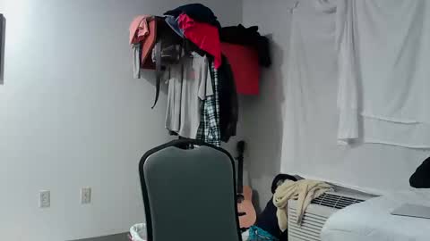 goinwild8900 online show from 01.01.25