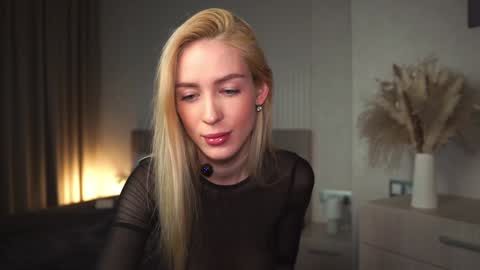 Olivia online show from 01.31.25