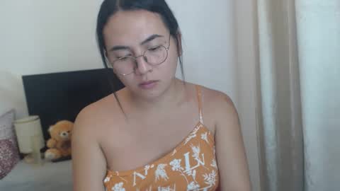 bella online show from 11.24.25