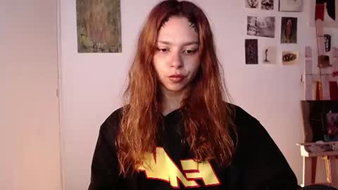 Snapshot of golden_alaska chatting on 06.18.26 Alaska online show from 06.18.26