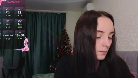 Snapshot of golden_bag chatting on 12.19.24 Jess online show from 12.19.24