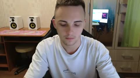 Golden boyyy21 online show from 07.07.26