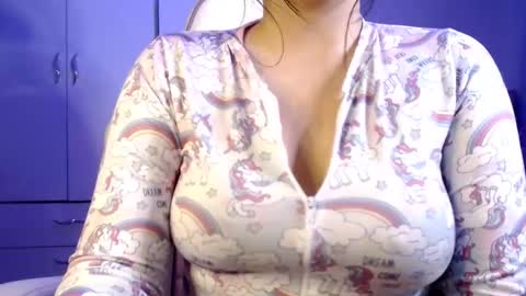 golden_gingerkitty online show from 12.28.24