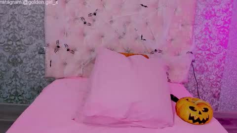 golden girl   online show from 11.05.25