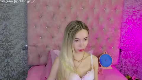 Snapshot of golden_girl__ chatting on 06.03.26 golden girl online show from 06.03.26