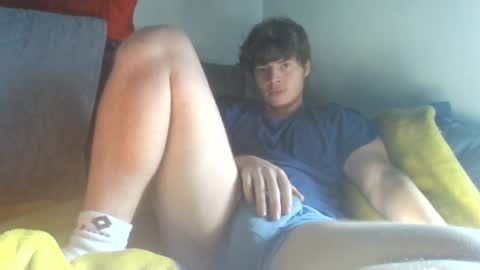 Snapshot of goldenboy207 chatting on 12.26.24 goldenboy207 online show from 12.26.24